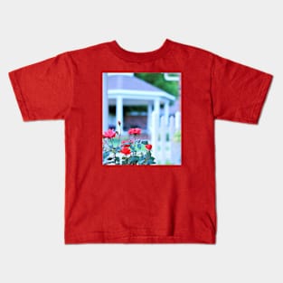 Red Roses in Front of a White Gazebo Kids T-Shirt